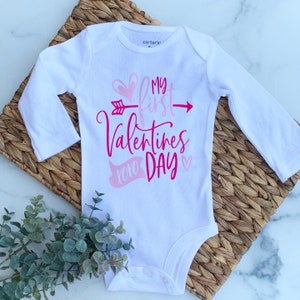Valentine’s Day bodysuit, first Valentine’s Day, Valentines Day, valentines gift for baby, valentines bodysuit , Valentine’s Day