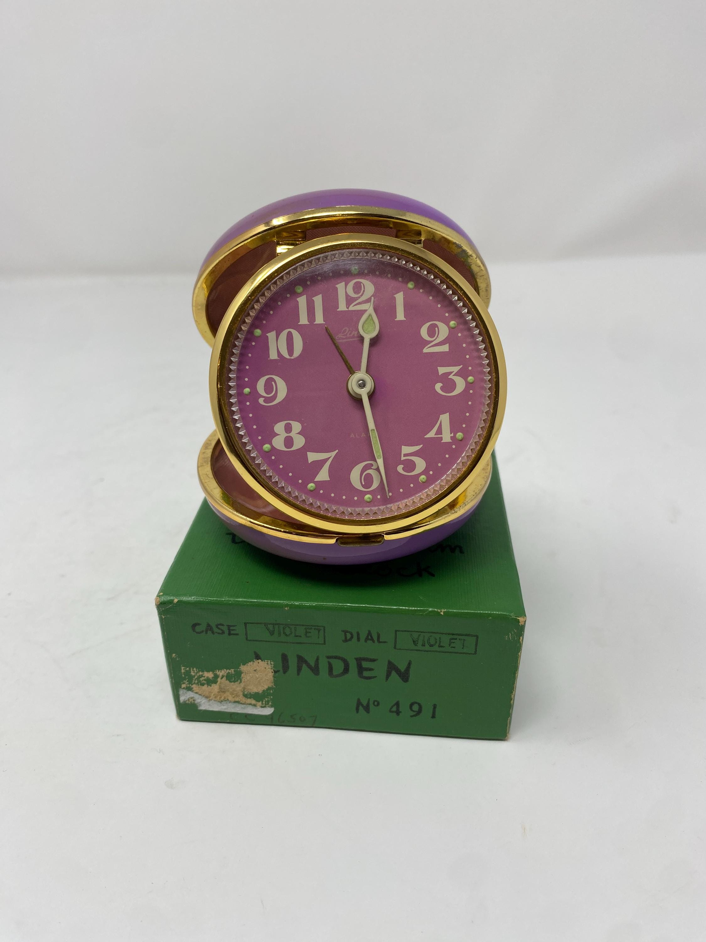 Linden alarm clock - Etsy 日本