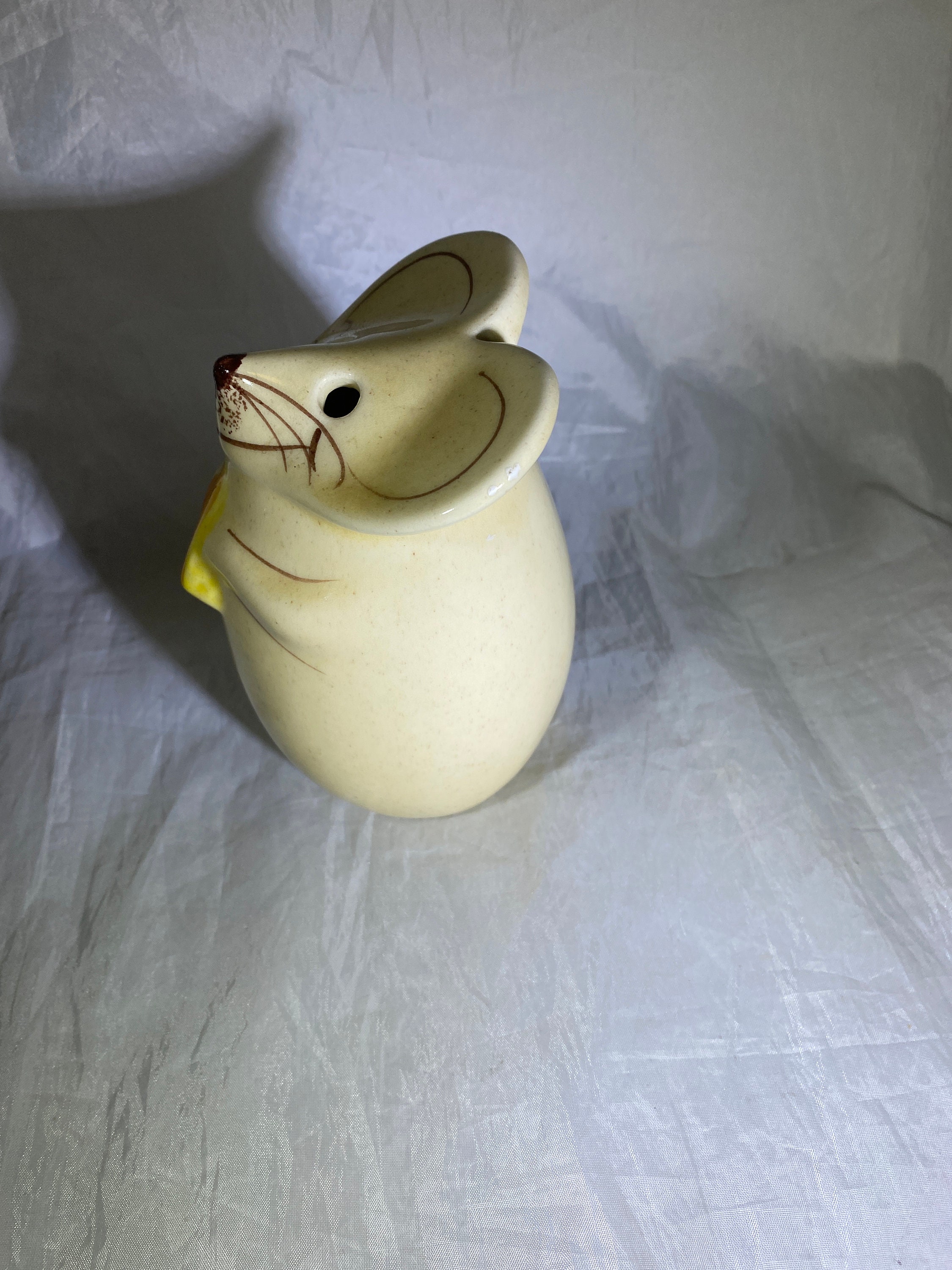 Mouse Cheese Shaker Beige With Cheese Etsy