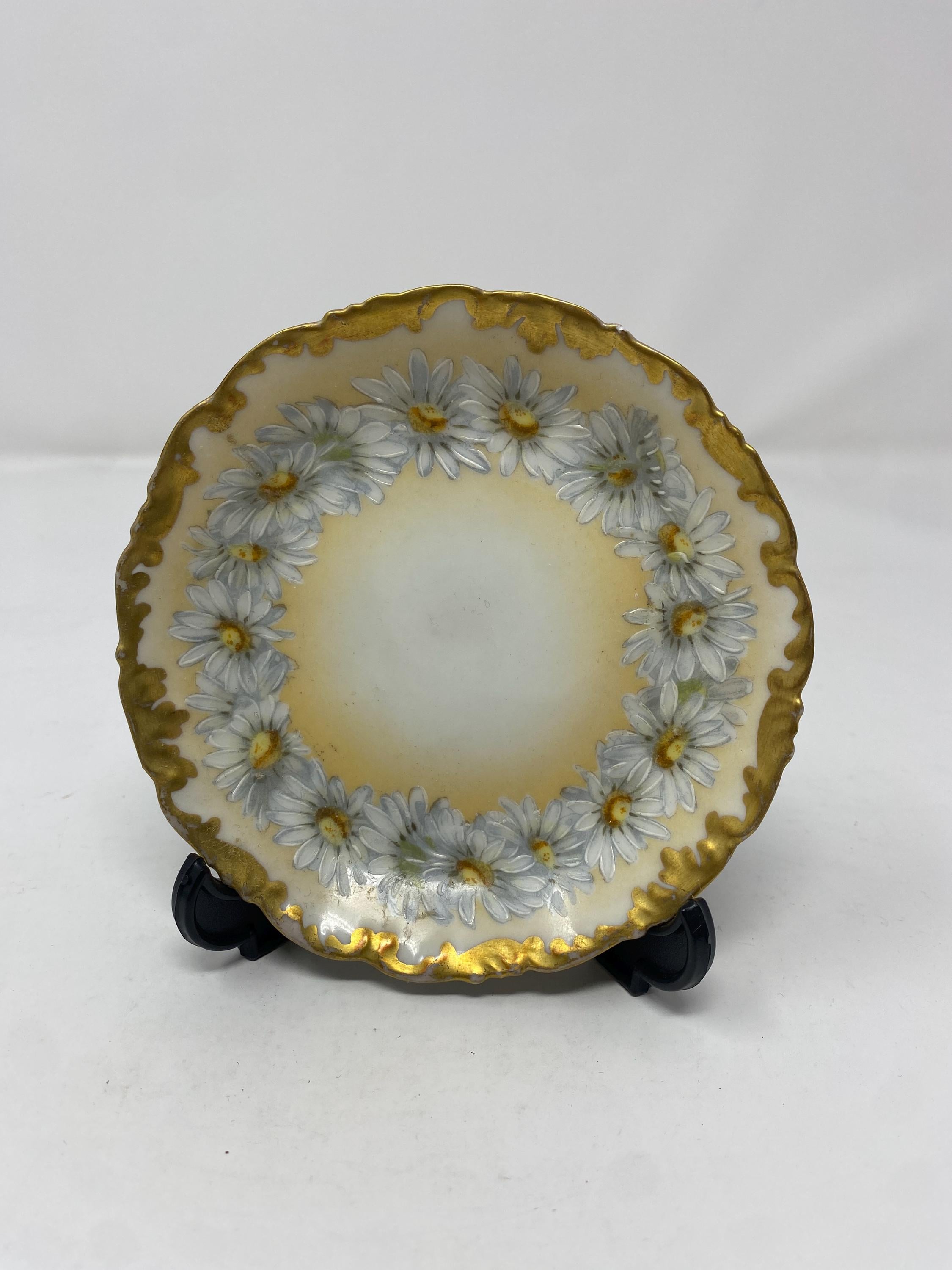 LIMOGES 手描き プレート Early 20th Century Limoges Cabinet Plate Featuring Pheasants