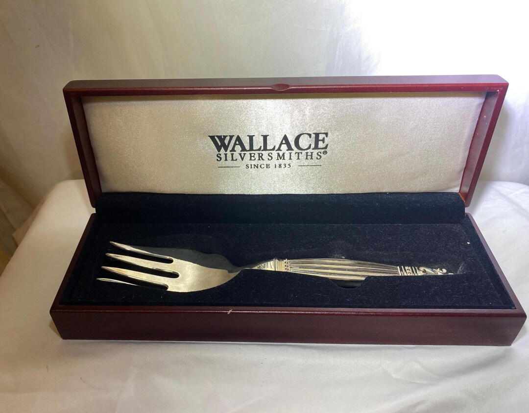 WALLACE SILVERSMITHS フォーク 
    まとめ売り１５ Wallace Silversmiths Serving Fork - Etsy Hong Kong