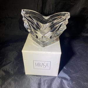 Mikasa Crystal Deco Tea Light Holder