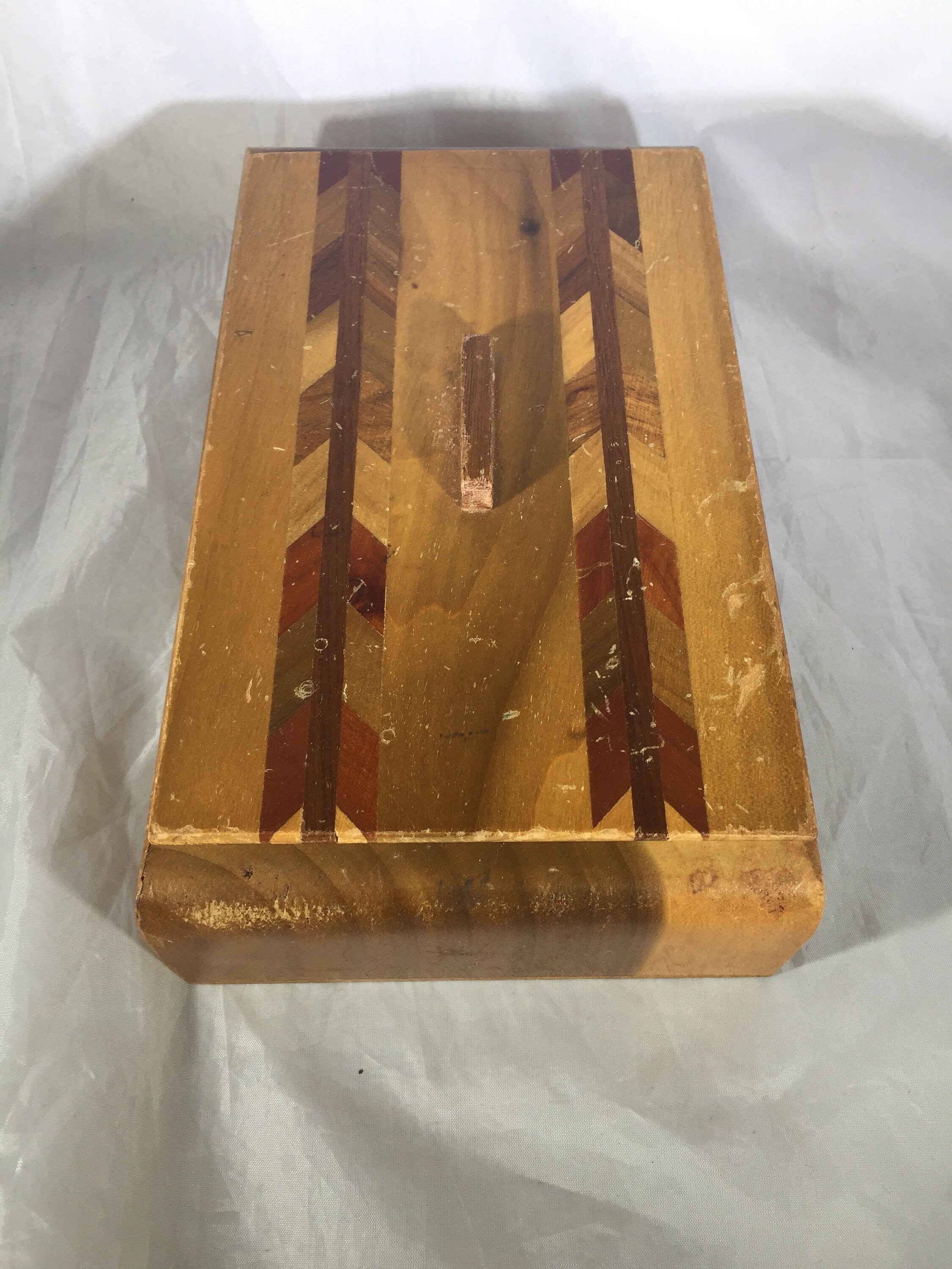 Wooden Box With Removable Lid and Inlaid Details Etsy