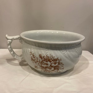Brown Transfer Ware Chamber Pot - England