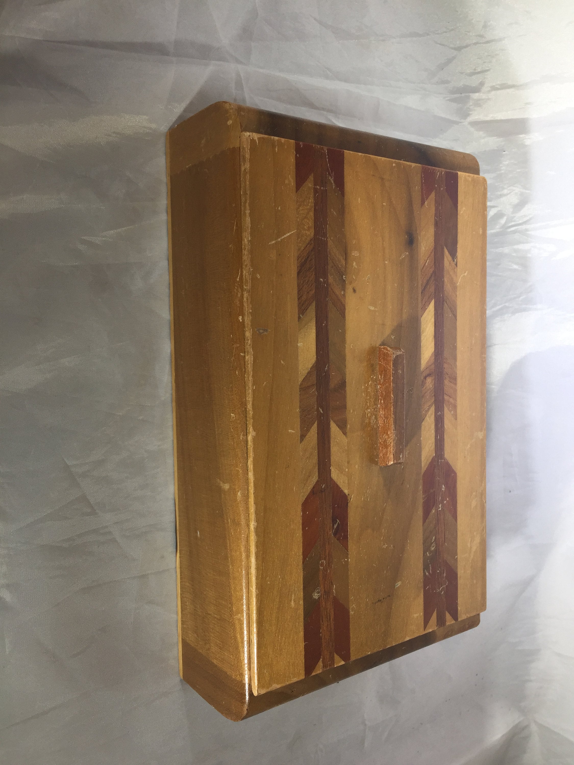 Wooden Box With Removable Lid and Inlaid Details Etsy