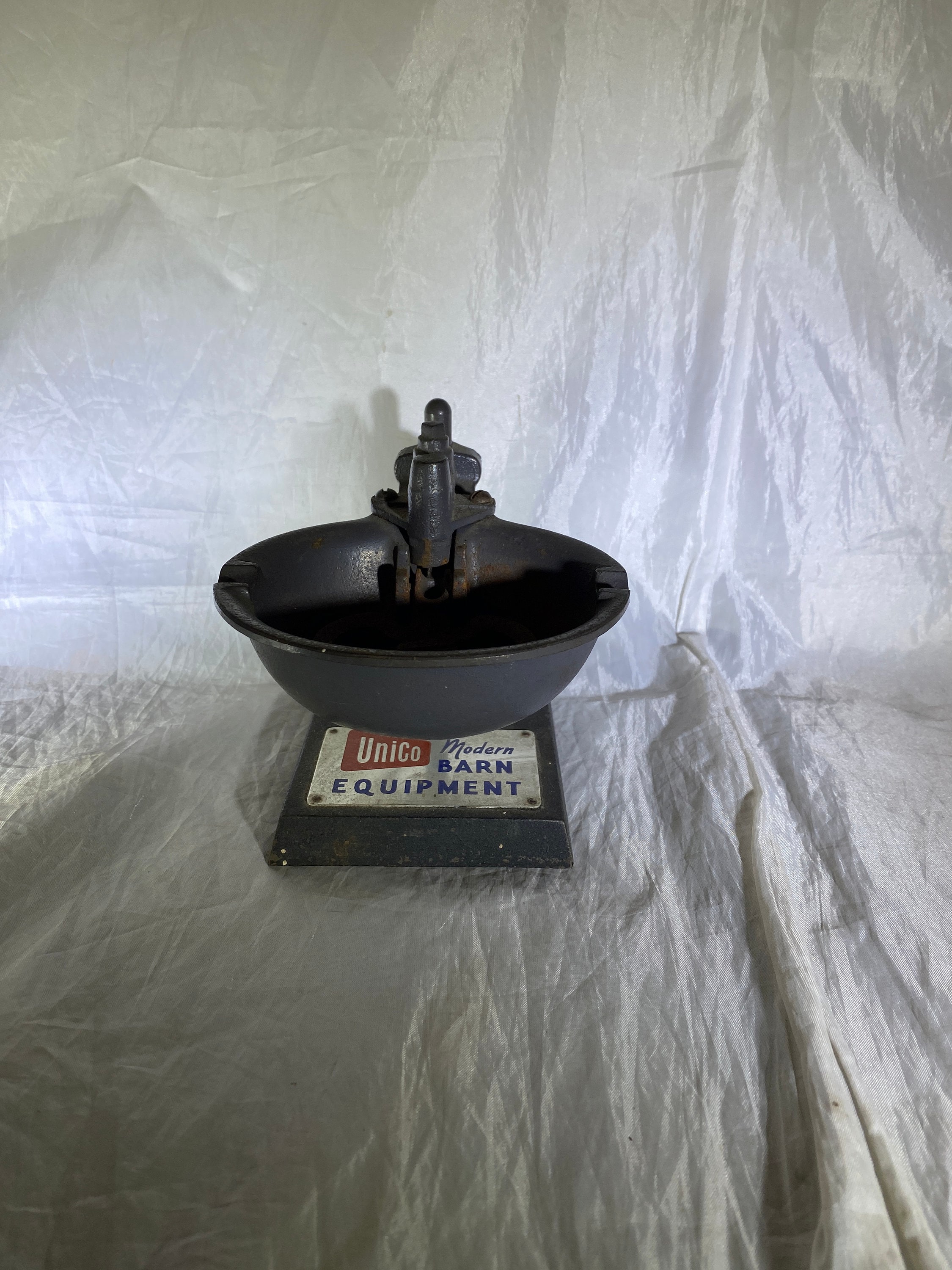 Cast Iron JOHN DEERE 1937 Mini Anvil Salesman Sample Blacksmith Raised  Lettering Tool Metal Work Collectible Farming Advertising Free Ship 