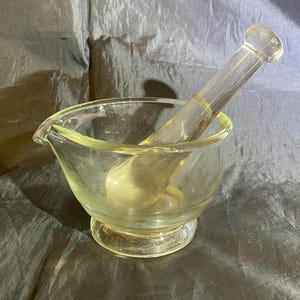 Vintage Glass Pharmacy/Laboratory Mortar & Pestle