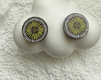 boucles d'oreilles puces