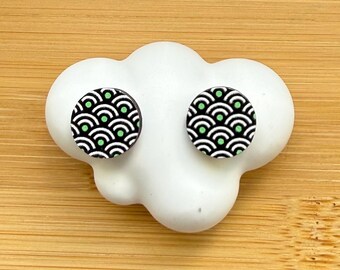 boucles d'oreilles puces