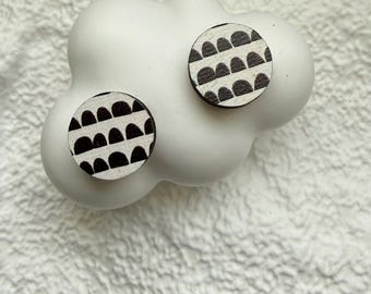 boucles d'oreilles puces