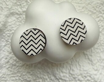 boucles d'oreilles puces