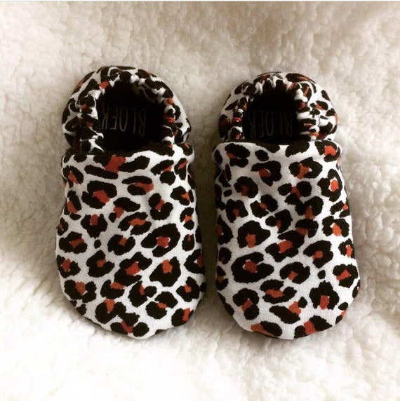 kids leopard print slippers