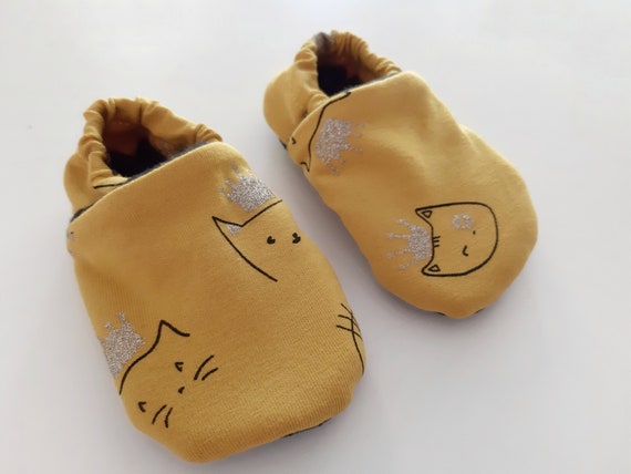 infant yellow shoes