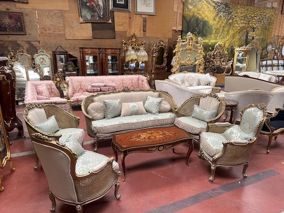 Classic French style salon set. Victorian style 6pcs