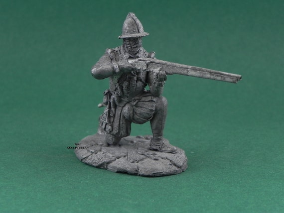 Tin Toy Soldier Spanish Arquebusier Metall Sculpture 54 Mm Etsy Tin Toy Soldier Spanish Arquebusier Metall Sculpture 54 Mm Etsy