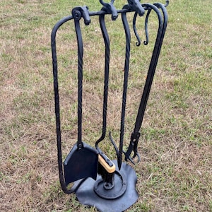 Spiral fire tool / companion set stand (fire tools not included)