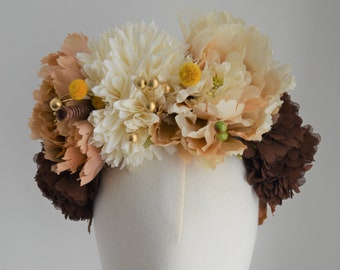 Amazing Frida Autumn Headpiece. Flowercrown. Brown, beige and moustard flowers.