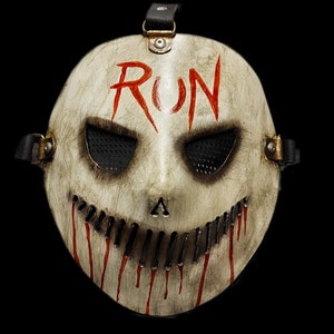 RUN Mask - Custom Collectors Edition Horror Cosplay Mask - Hockey Mask - Halloween Mask - Horror Mask (V1).