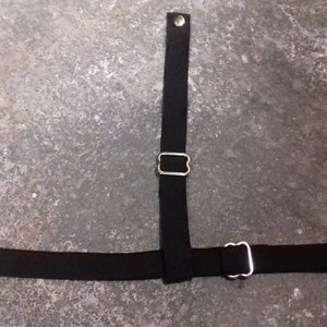 III Hockey Mask Black Elastic Strap Set - Includes Solid Steel Sliders & Nickel Plated Rivets.