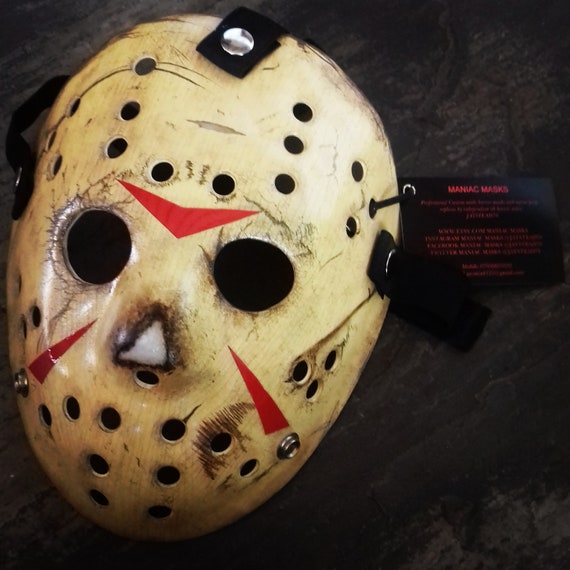 maska hokejowa horror