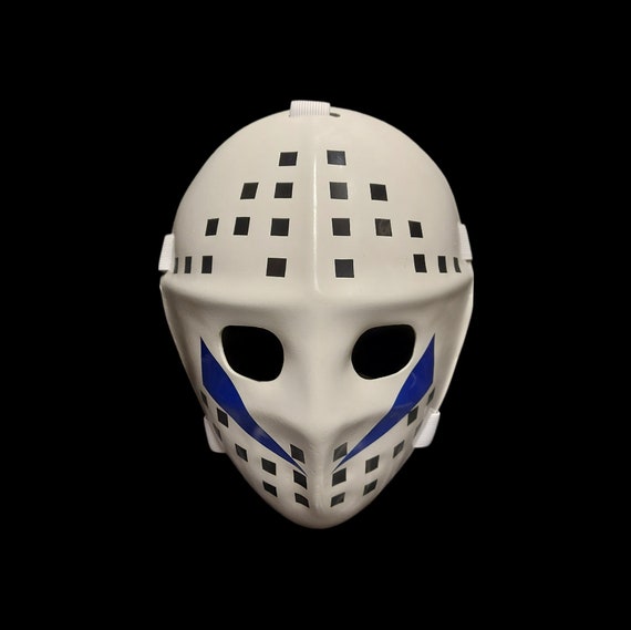 193 Vintage Hockey Goalie Mask Stock Photos, High-Res Pictures