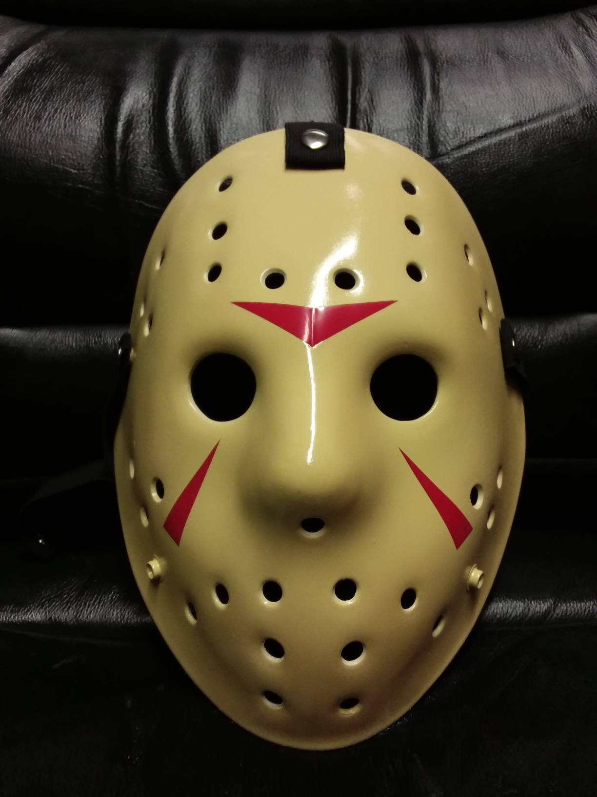 NECA Friday the 13th 3D Part III 3 Jason Voorhees Prop Replica Hockey ...