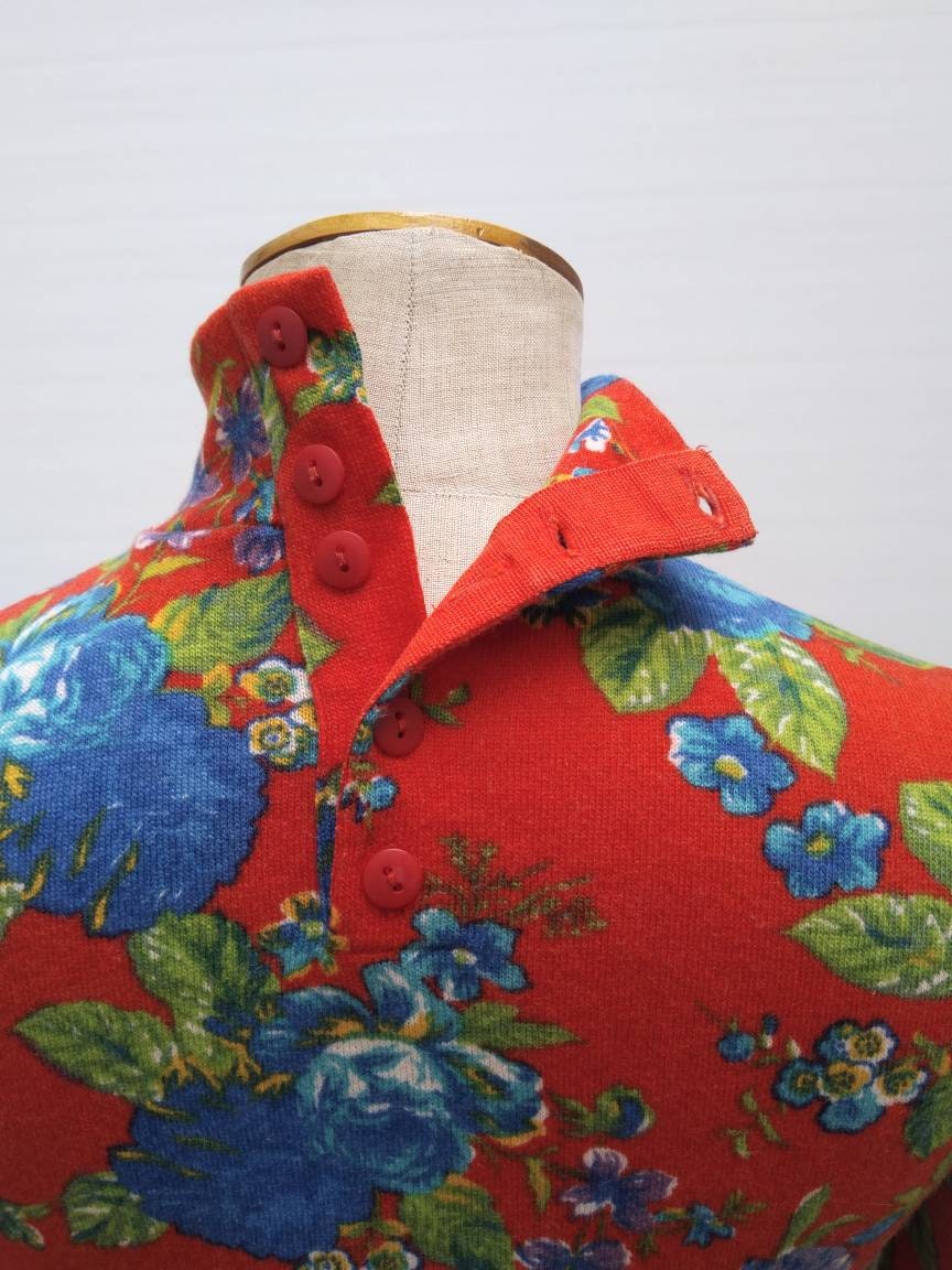 KENZO JUNGLE vintage 80s red floral print mock neck sweater