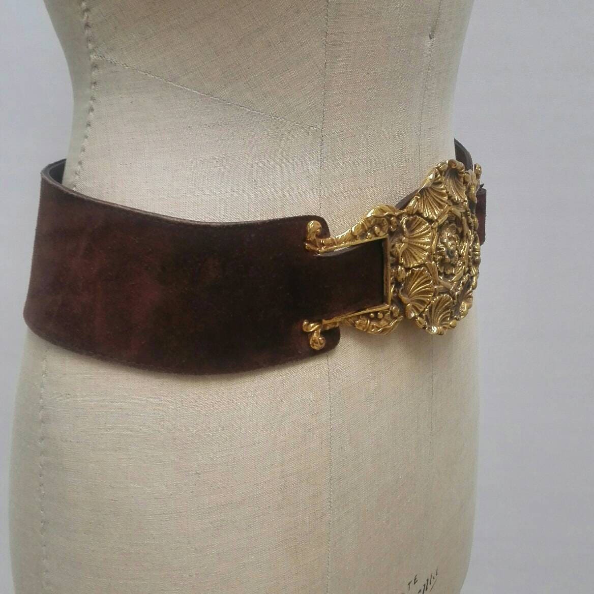 VICTOR ESSENOW PARIS vintage 70s wide brown suede belt with heavy brass ...