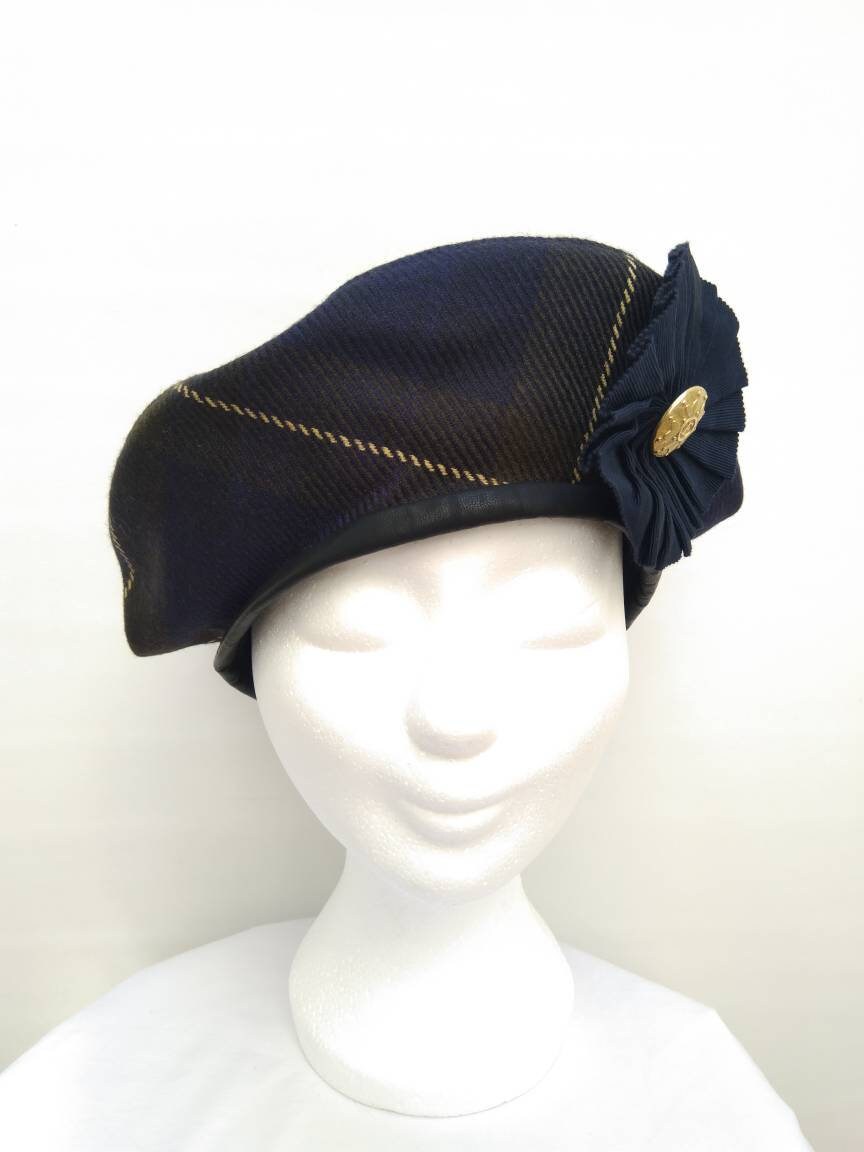 ESCADA MARGARETHA LEY vintage 80s tartan wool beret hat with rosette badge