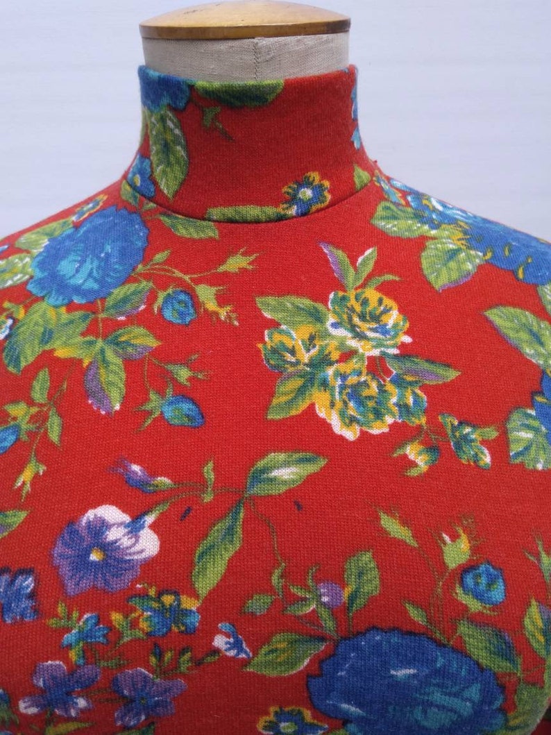 KENZO JUNGLE vintage 80s red floral print mock neck sweater