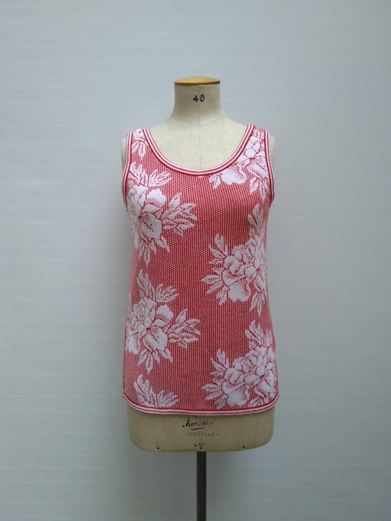 KENZO 70s vintage red and white floral knit sleeve