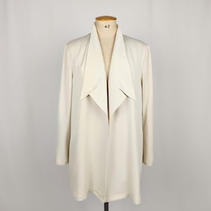 KARL LAGERFELD vintage 90s ivory silver lame open front longline swing blazer