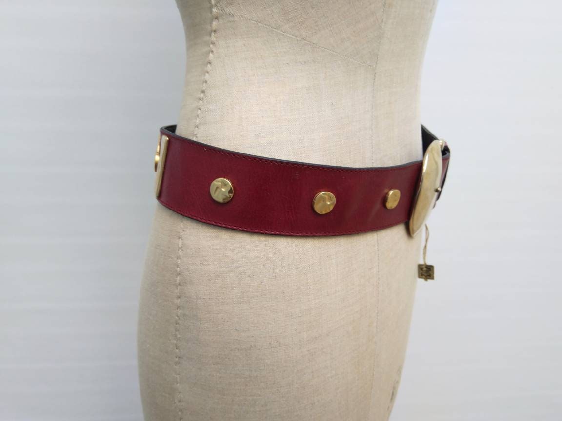 LAUREL by ESCADA vintage 90s raspberry leather belt with gold lettering NOS