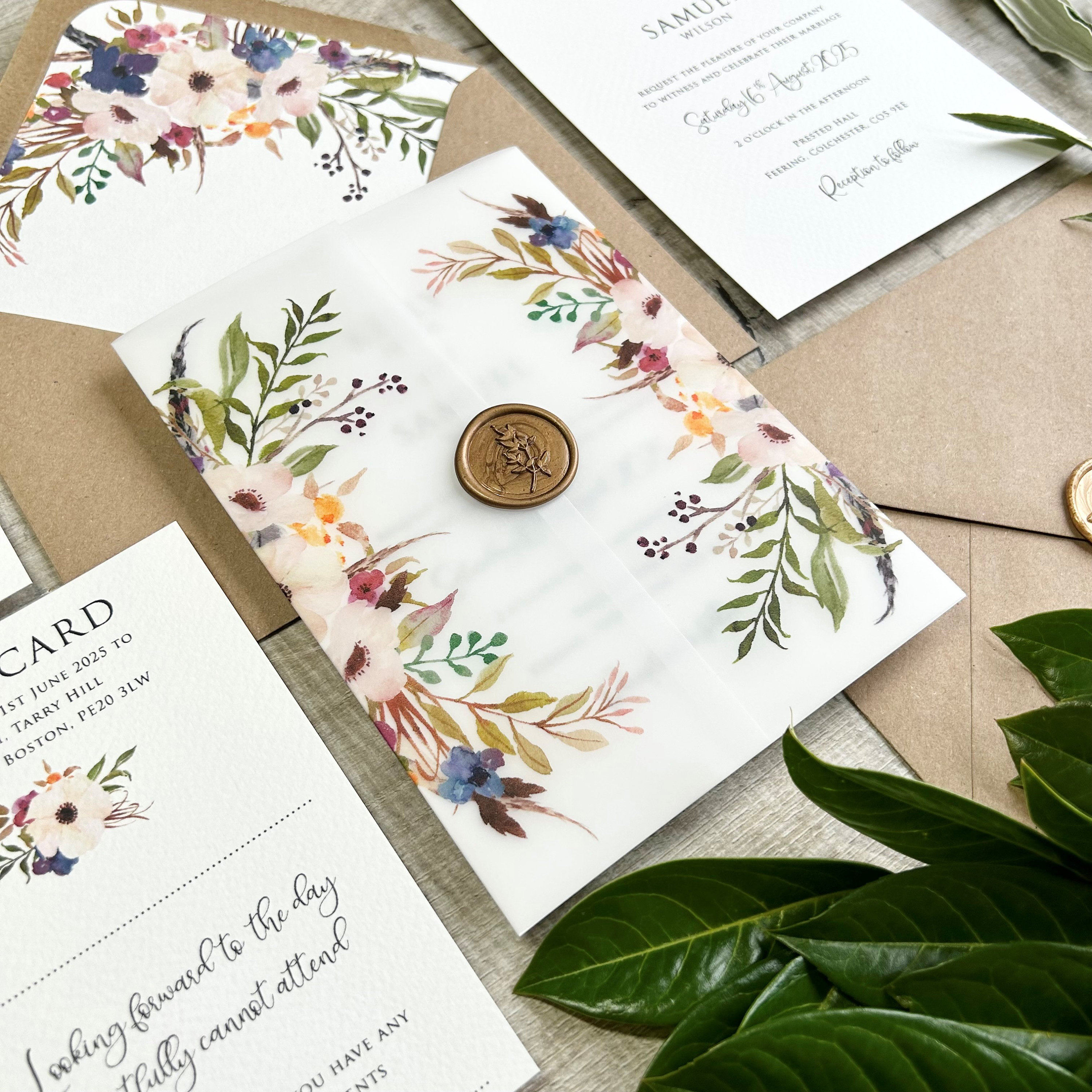 5 Best Vellum Wedding Invitation Design Ideas