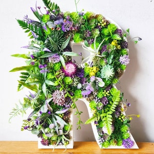 Em pé 8"/20 cm 3D Musgo Faux Suculentas Cerca-viva Letra Decoração para casa Negócios Berçário Bar Escritório Planta Presente Placa de casamento Arte de flores da floresta