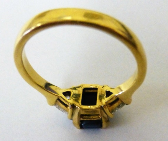 14kt Yellow Gold Black Opal & Trillion Cut Diamon… - image 9