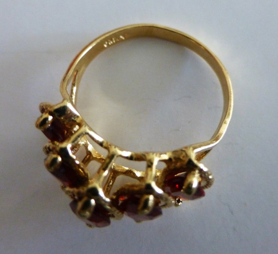 14kt Yellow Gold Vintage Marquise Garnet Ring - image 5