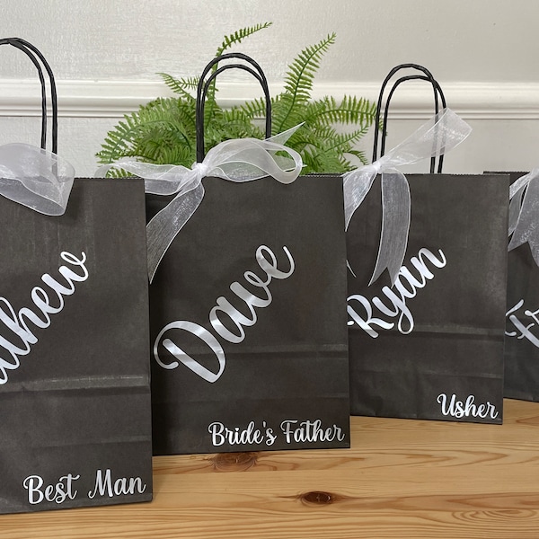 Personalised Wedding Party Gift Bags - Birthday Hen Do Stag Wedding Gifts Paper Bridesmaids Ushers Page Boy Groom Father - Lots of Colours