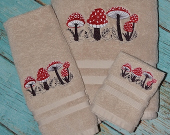 Woodland Mushrooms Embroidered 3 Piece Towel Set Tan