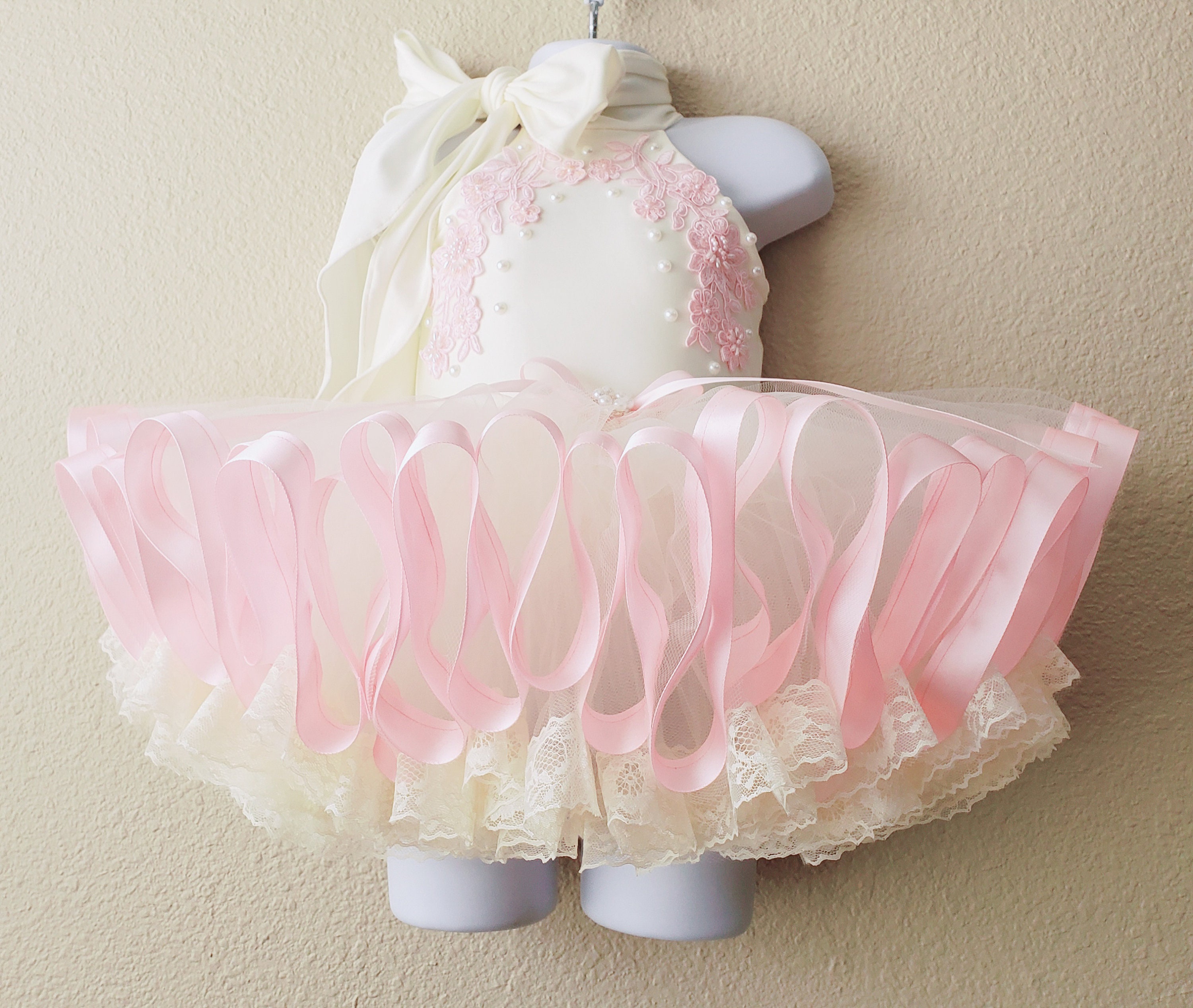 treatürself girly lace tutu Treat ürself girly lace tutu