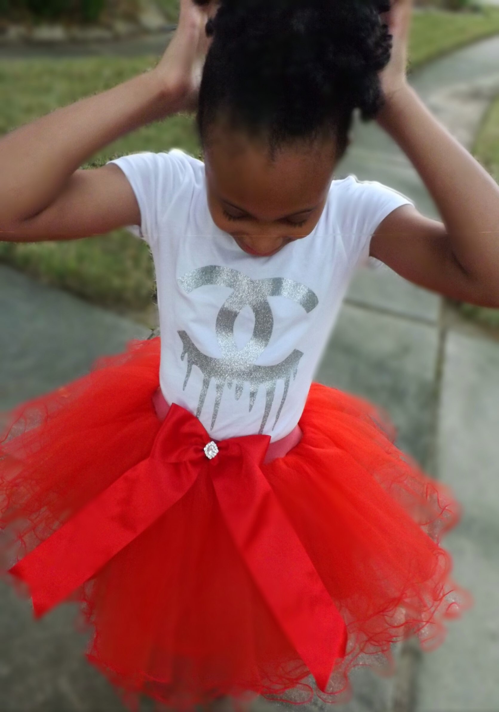 girls red tulle skirt