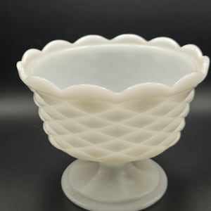 Vintage Milk Glass Compote Bowl – Diamond Quilt Scalloped Edge Candy Dish