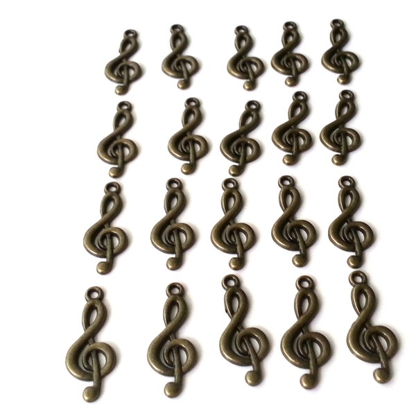 20 Bronze treble clef charms - jewellery supplies - charms