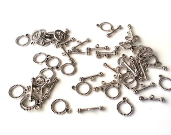 20 Antique silver round toggle clasps - toggle clasps - jewellery supplies