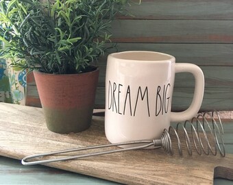 Vintage Kitchen Utensils, Wire Whisk, Egg Beater, Farmhouse Kitchen Decor