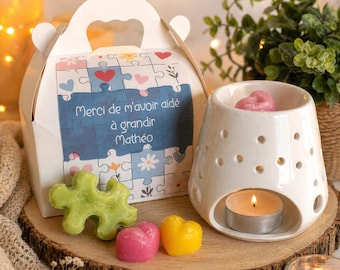 Scatola bruciatore di fragranze personalizzabile + cialde di cera profumata a forma di puzzle e cuori / insegnante / tata / assistente all'insegnamento / asilo nido / assistente per bisogni speciali