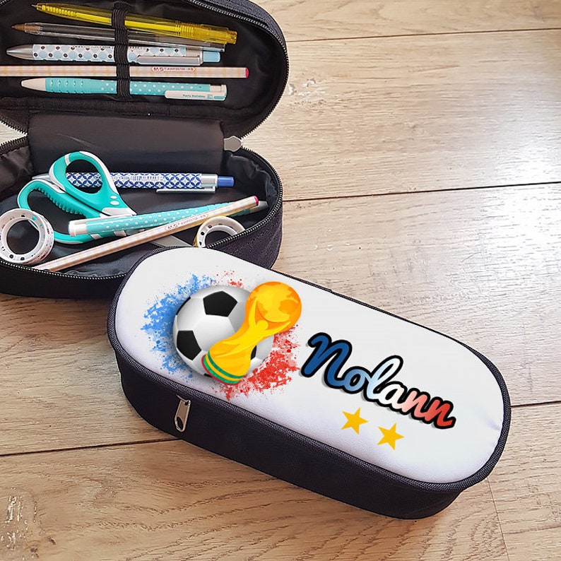 Trousse personnalisée avec prénom Foot Champion Coupe du monde image 1