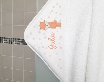 Cape de bain bébé personnalisée avec prénom Renard