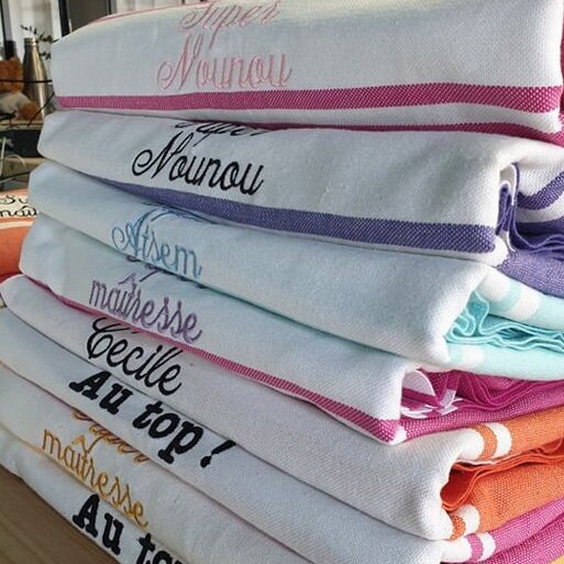 Large personalized embroidered fouta