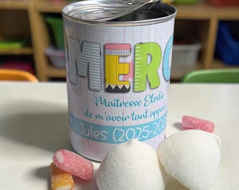 Boîte surprise personnalisée “Merci Maîtresse” – avec bonbons et guimauves – Cadeau fin d’année maîtresse, nounou, ATSEM